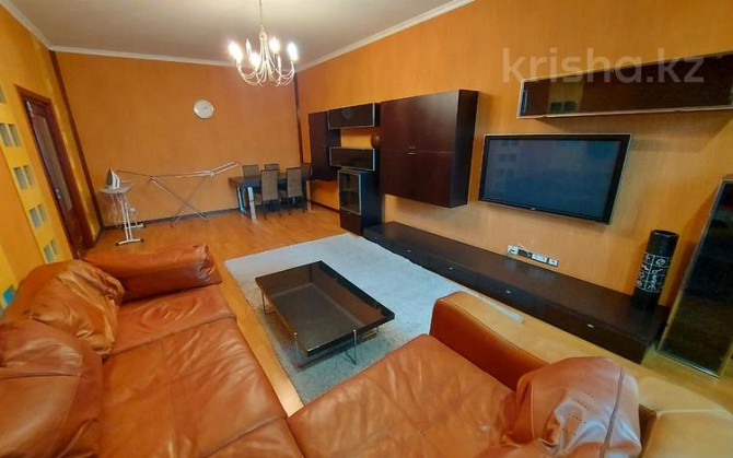 2-комнатная квартира, 95 м² помесячно, Курмангазы 145 - Шевченко Almaty - photo 1