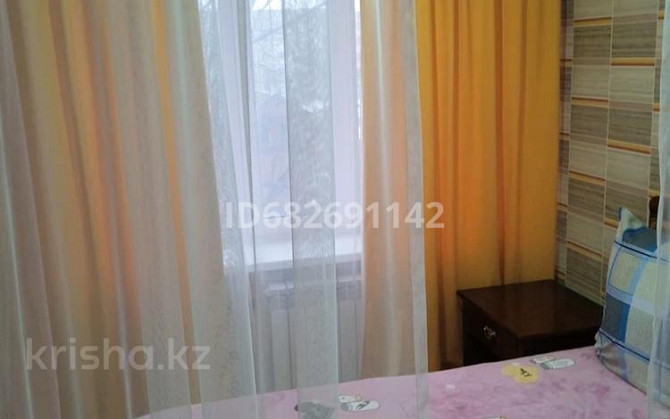 3-комнатная квартира, 60 м², 3/5 этаж посуточно, Ауэзова 102 — Центр Щучинск - изображение 5