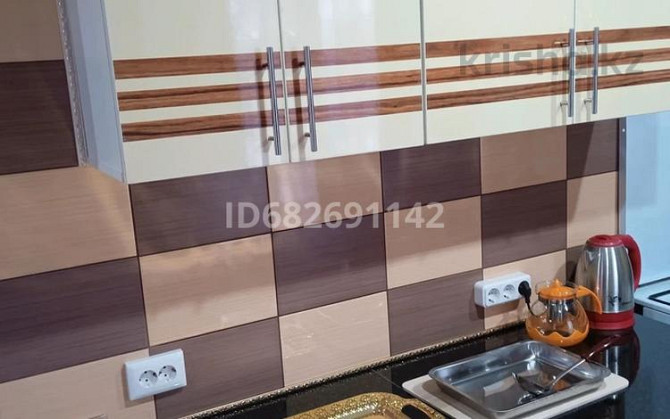 3-комнатная квартира, 60 м², 3/5 этаж посуточно, Ауэзова 102 — Центр Щучинск - изображение 3