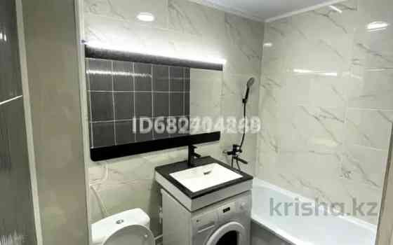 1-комнатная квартира, 45 м², 1/5 этаж посуточно, Алашахана 20 — Достык Жезказган