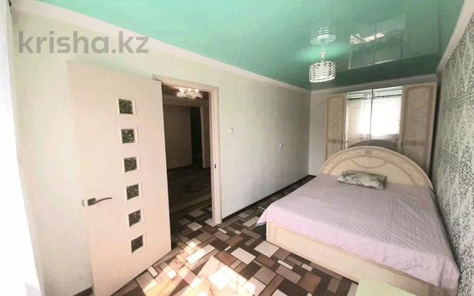 2-комнатная квартира, 44 м², 4/4 этаж посуточно, Гагарина Жезказган - изображение 4