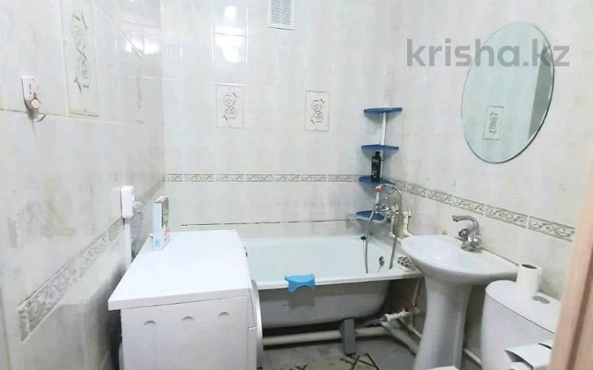 2-комнатная квартира, 44 м², 4/4 этаж посуточно, Гагарина Жезказган - изображение 5
