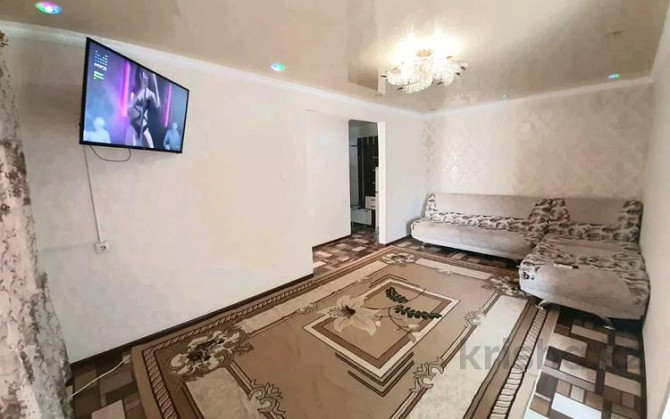 2-комнатная квартира, 44 м², 4/4 этаж посуточно, Гагарина Жезказган - изображение 2