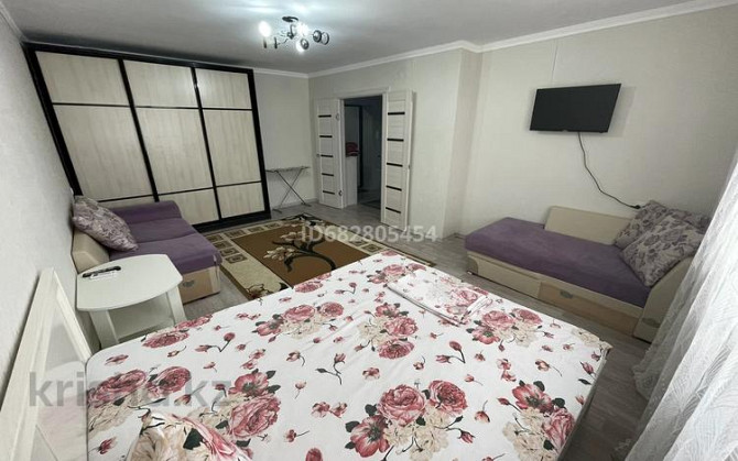 1-комнатная квартира, 42 м², 1/5 этаж посуточно, 10 мкр 23  - изображение 2