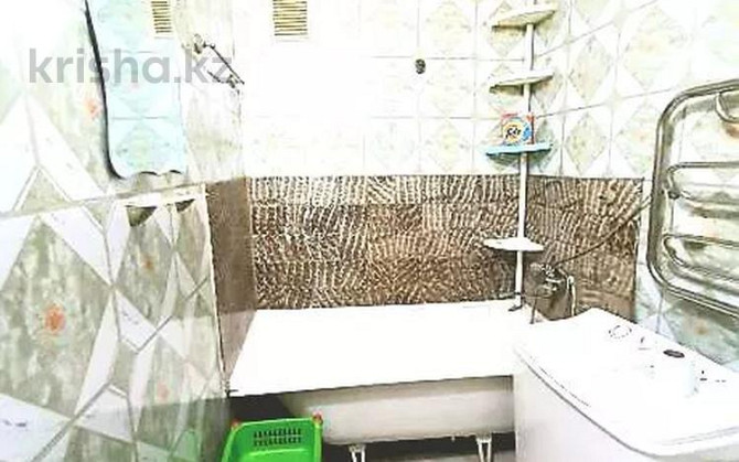 1-комнатная квартира, 38 м², 1/5 этаж посуточно, Ғарышкерлер бульвары Zhezqazghan - photo 3