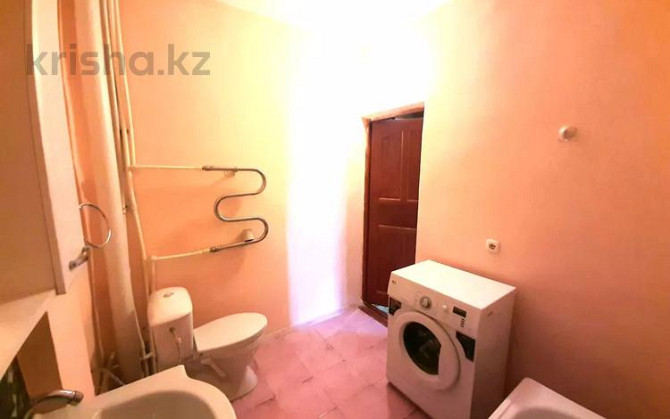 2-комнатная квартира, 46 м², 3/6 этаж посуточно, проспект Алашахана Жезказган - изображение 4