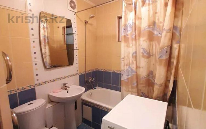 1-комнатная квартира, 36 м², 3/5 этаж посуточно, Ғарышкерлер Жезказган - изображение 2