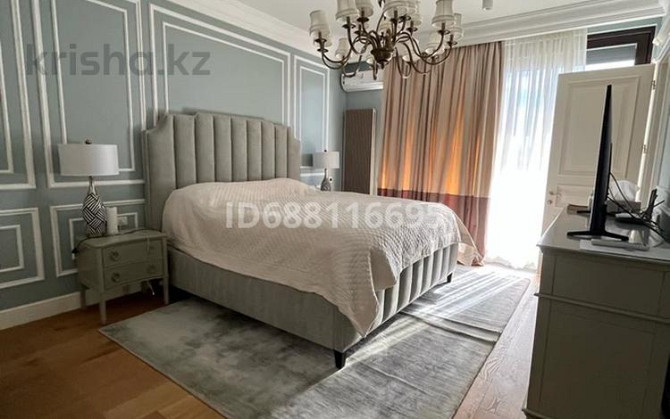 6-комнатный дом помесячно, 424 м², 1 сот., мкр Юбилейный, Кайсенова 20/1 Almaty - photo 1