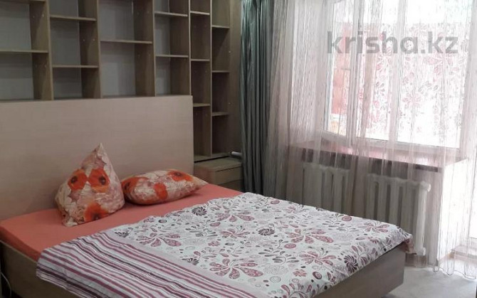 3-комнатная квартира, 80 м², 2/5 этаж посуточно, Протозанова 111 Усть-Каменогорск - изображение 4