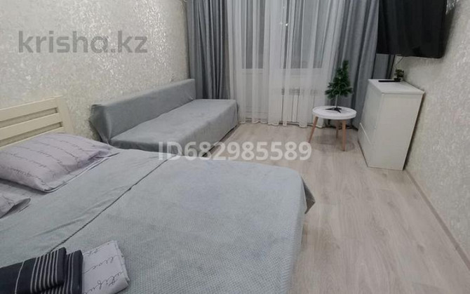 1-комнатная квартира, 35 м², 1/5 этаж посуточно, 4 микрорайон 5  - изображение 1