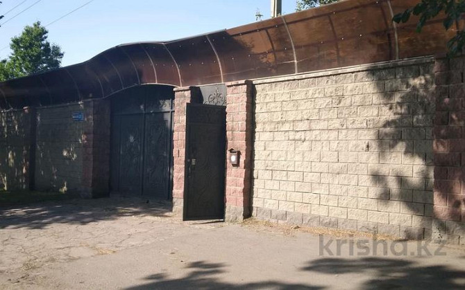 6-комнатный дом помесячно, 560 м², 10 сот., мкр Калкаман-2, Ашимова 223 Almaty - photo 8