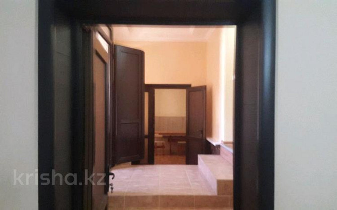 5-комнатный дом помесячно, 140 м², 11-й микрорайон, 11-й микрорайон 128 — Фурманова Shymkent - photo 4