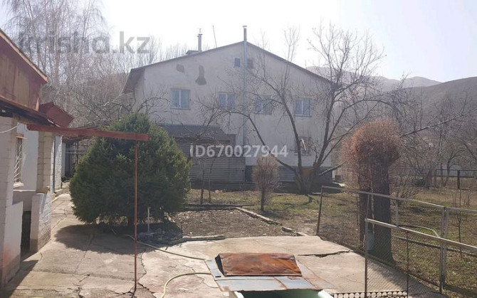 5-комнатный дом помесячно, 240 м², 44 сот., улица Карибаева 2а  - изображение 4