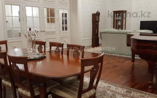 9-комнатный дом помесячно, 680 м², 15 сот., Ивана Панфилова — проспект Тауелсыздык Астана - изображение 1