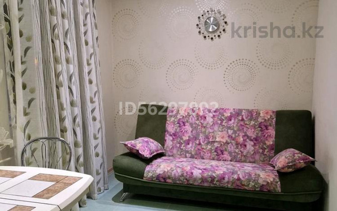 3-комнатная квартира, 70 м², 1/5 этаж посуточно, 10 микр  - изображение 6