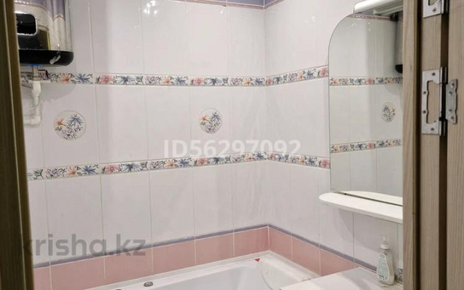 3-комнатная квартира, 70 м², 1/5 этаж посуточно, 10 микр  - изображение 5
