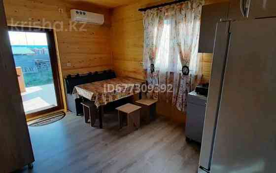 3-комнатный дом помесячно, 50 м², 18 микрорайон 