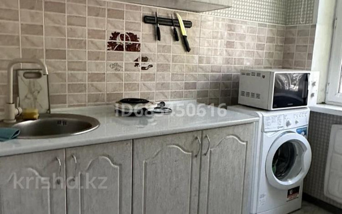 2-комнатная квартира, 44 м², 1/5 этаж посуточно, Мира 74/1 — Чунга Чанга Темиртау - изображение 1