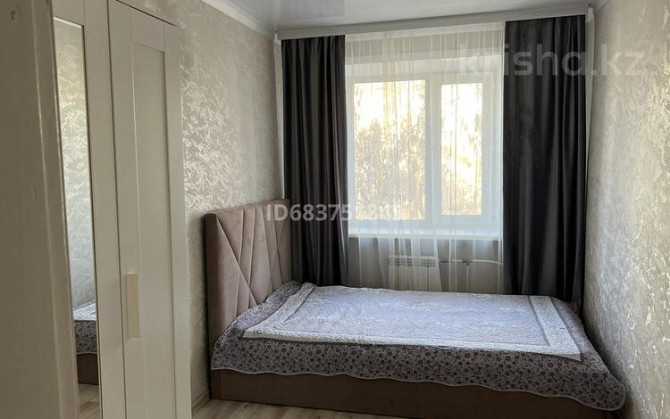 3-комнатная квартира, 70 м², 4/4 этаж посуточно, Толстого — 59 аптека Костанай - изображение 3