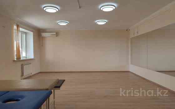 Свободное назначение, офисы, салоны красоты, 293 м² Астана