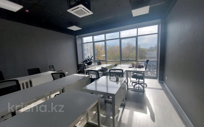 Офисы, магазины и бутики, салоны красоты, 241 м² Almaty - photo 1