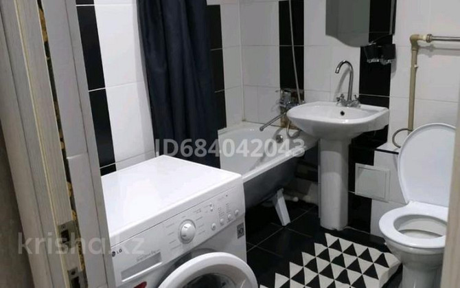 4-комнатная квартира, 64 м², 3/5 этаж посуточно, Сабитовой 23а — Кадыржанова -язева Balqash - photo 8