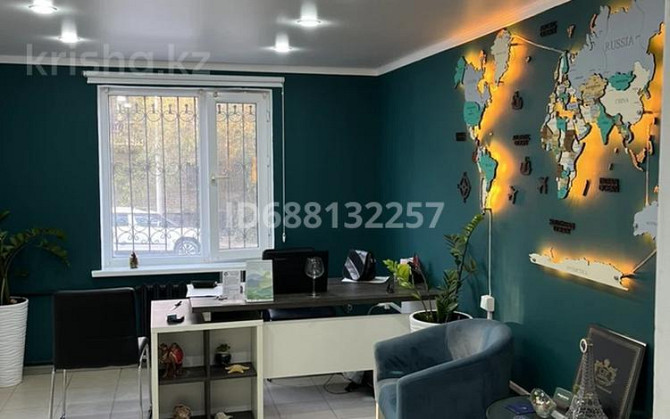 Офисы, магазины и бутики, склады, 54 м² Атырау - изображение 1