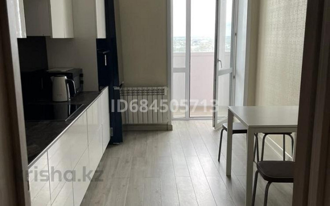 3-комнатная квартира, 95 м², 10/12 этаж посуточно, Шакарима 60 — ЖК Триумф Семей - изображение 4