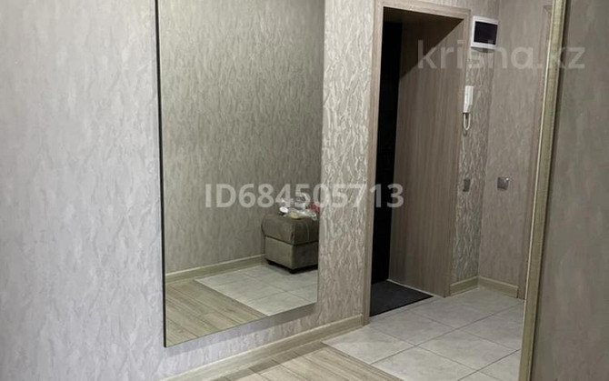3-комнатная квартира, 95 м², 10/12 этаж посуточно, Шакарима 60 — ЖК Триумф Семей - изображение 7