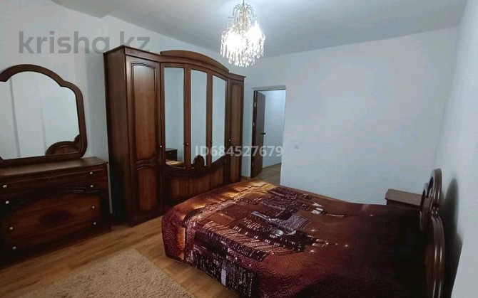 3-комнатная квартира, 90 м², 1/9 этаж посуточно, мкр. Зачаганск пгт, Монкеулы 83/2 — Супермаркет Алт Уральск - изображение 2