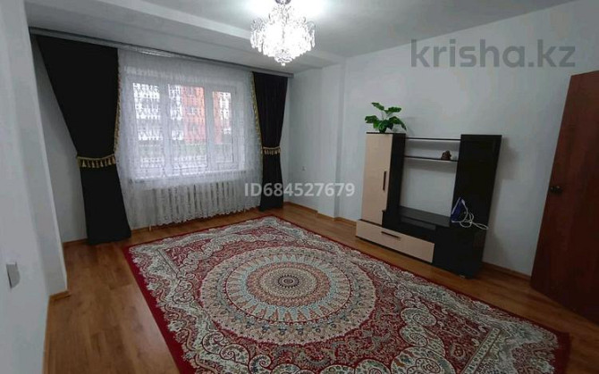 3-комнатная квартира, 90 м², 1/9 этаж посуточно, мкр. Зачаганск пгт, Монкеулы 83/2 — Супермаркет Алт Уральск - изображение 3