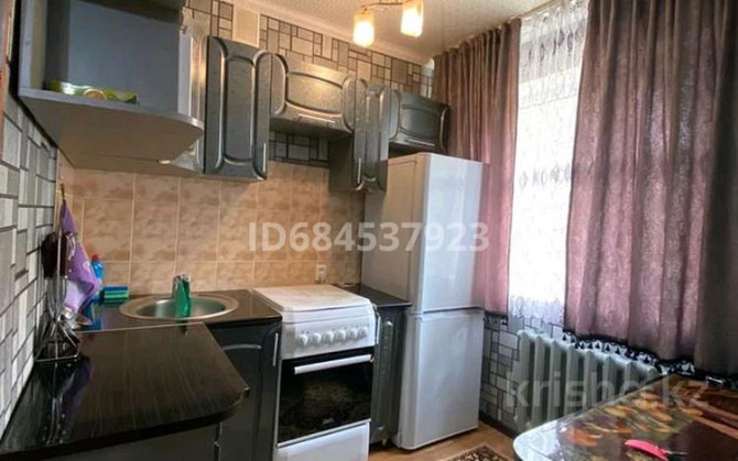 1-комнатная квартира, 35 м², 2/5 этаж посуточно, Мира 63 Жезказган - изображение 5