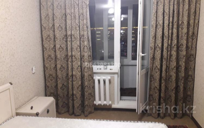 3-комнатная квартира, 67 м², 3/9 этаж посуточно, улица Казахстан 64 Усть-Каменогорск - изображение 2