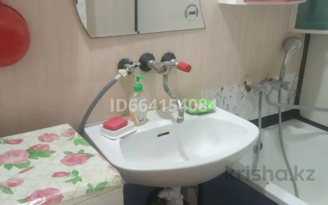 1-комнатная квартира, 33 м², 7/9 этаж посуточно, 4-й микрорайон 36  - photo 3