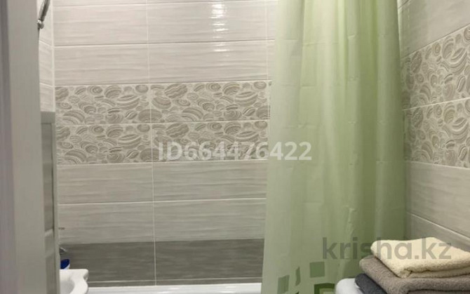 1-комнатная квартира, 40 м², 2/9 этаж посуточно, 10 мкр 2  - изображение 5