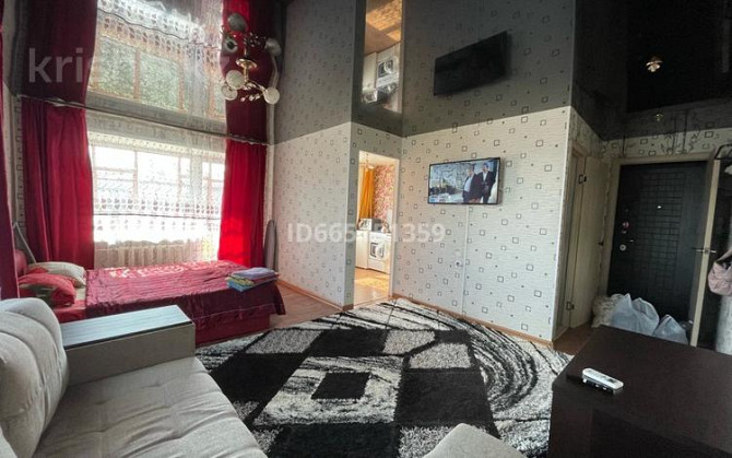 1-комнатная квартира, 32 м², 5/5 этаж посуточно, Ленина 147 — Гагарина Рудный - изображение 1