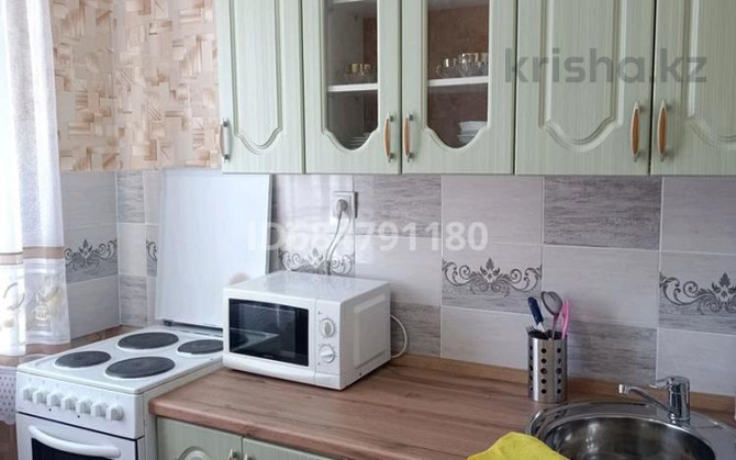 2-комнатная квартира, 45 м², 1/5 этаж посуточно, Абая 30 — Байсейтова Балхаш - изображение 7
