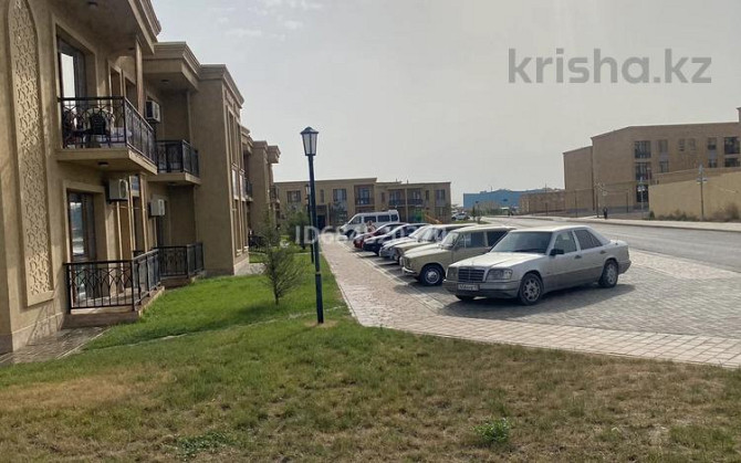 3-комнатная квартира, 89 м², 1/2 этаж посуточно, Батырбекова 33 — Керуен сарай Туркестан - изображение 1
