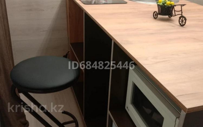 1-комнатная квартира, 31 м², 3/5 этаж посуточно, Алашахана 4 — Акимат, Самади Жезказган - изображение 6