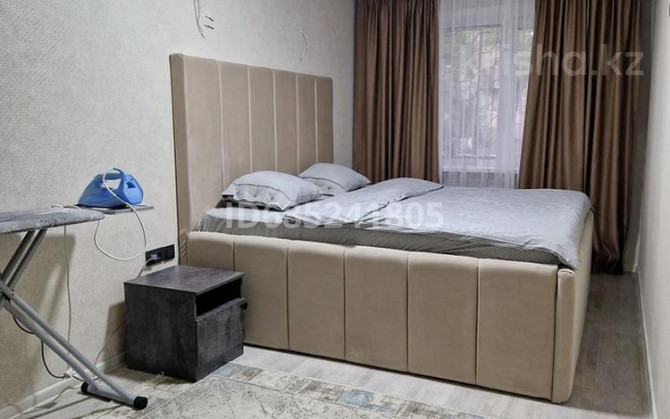 2-комнатная квартира, 45 м², 1/5 этаж посуточно, проспект Республики 43/2 Темиртау - изображение 4