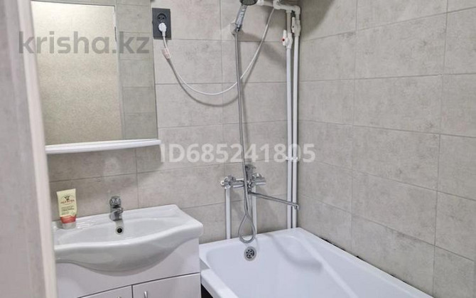 2-комнатная квартира, 45 м², 1/5 этаж посуточно, проспект Республики 43/2 Темиртау - изображение 8