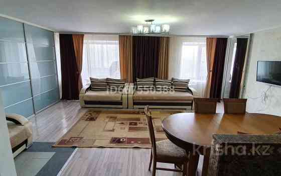 3-комнатная квартира, 90 м², 5/9 этаж посуточно, проспект Шакарима 42 Семей