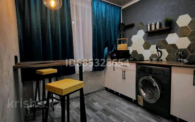 1-комнатная квартира, 34 м², 4/5 этаж посуточно, Комсомольский 25 Рудный - изображение 4