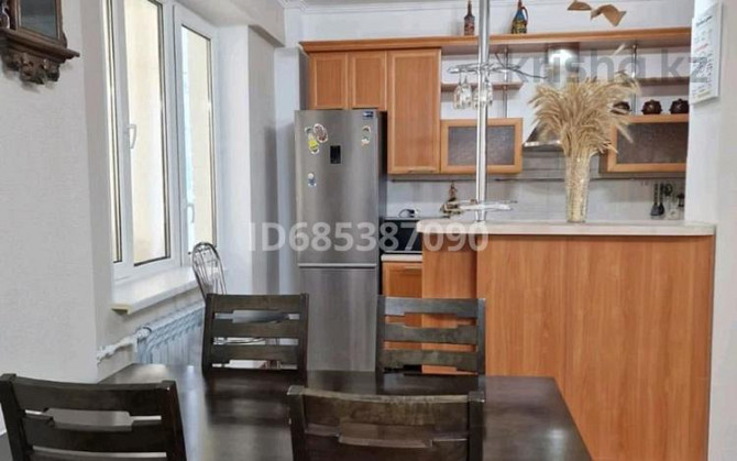 3-комнатная квартира, 85 м², 4/9 этаж посуточно, Надежда Крупская 24д Атырау - изображение 4