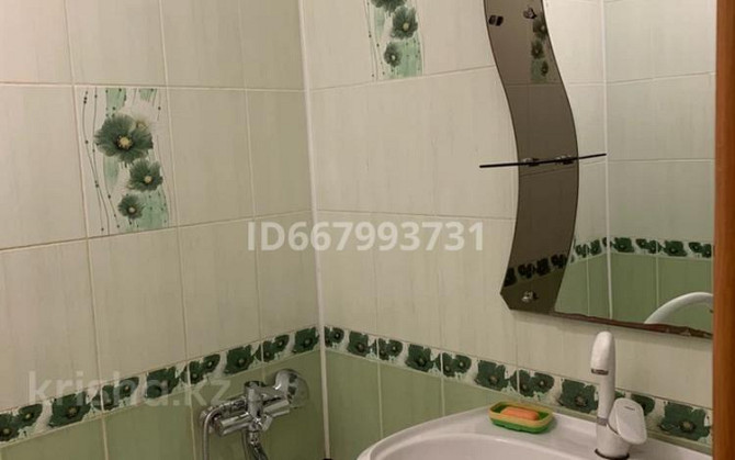 3-комнатная квартира, 65 м², 2/5 этаж посуточно, мкр Новый Город 39 Караганда - изображение 6