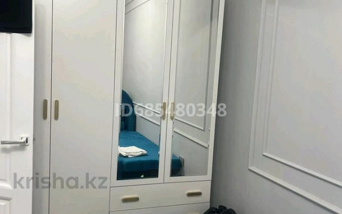 1-комнатная квартира, 40 м², 1/2 этаж посуточно, Батырбекова 4/3 — Саттарханова пересечение Батырбек Туркестан - изображение 2