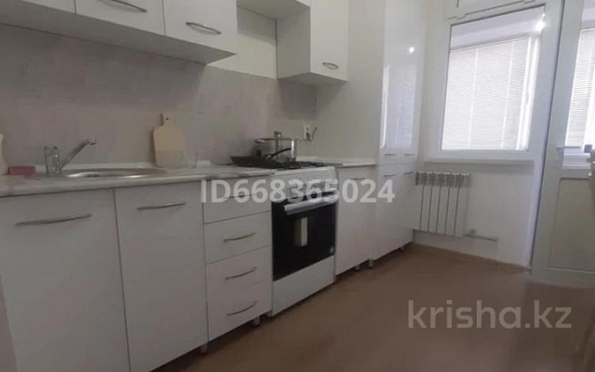 1-комнатная квартира, 64 м², 4/5 этаж посуточно, Измайлов Туркестан - изображение 1