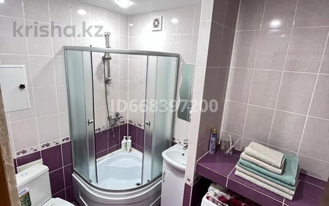 3-комнатная квартира, 54 м², 4/5 этаж посуточно, улица Курмангазы 175 — Маметова Уральск - изображение 3