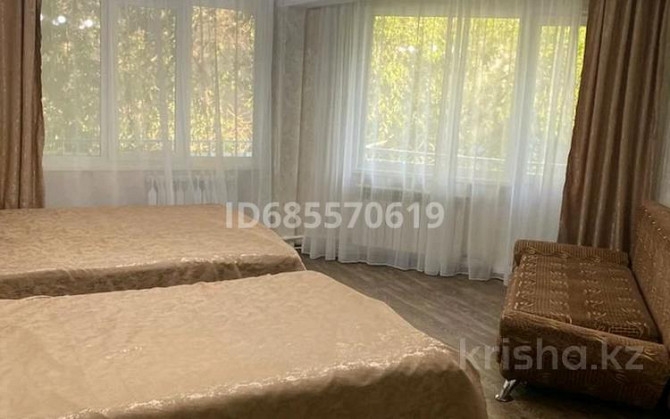 3-комнатная квартира, 70 м², 2/5 этаж посуточно, Утепова — Утепова Усть-Каменогорск - изображение 4