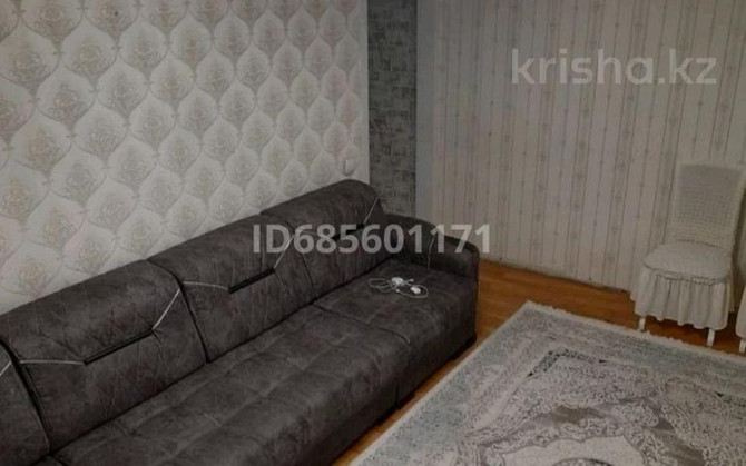 3-комнатная квартира, 54 м², 1/5 этаж посуточно, мкр Юго-Восток, Камали Дүйсембеков 63 Karagandy - photo 5